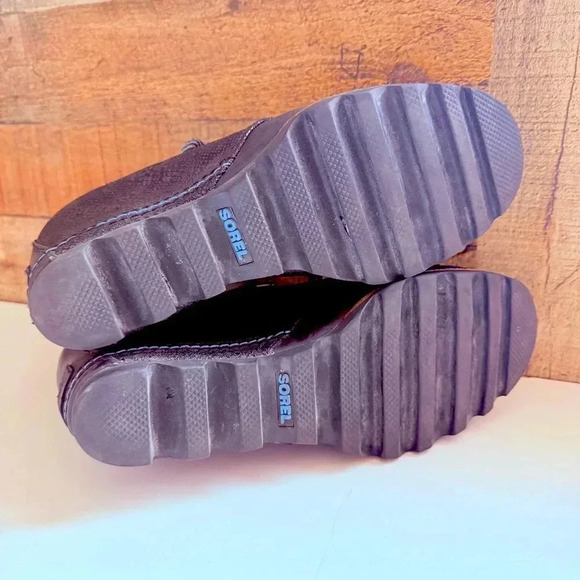 Sorel 1964 Premium Waterproof Snake Print Black Laced Wedge Boots - Picture 12 of 12